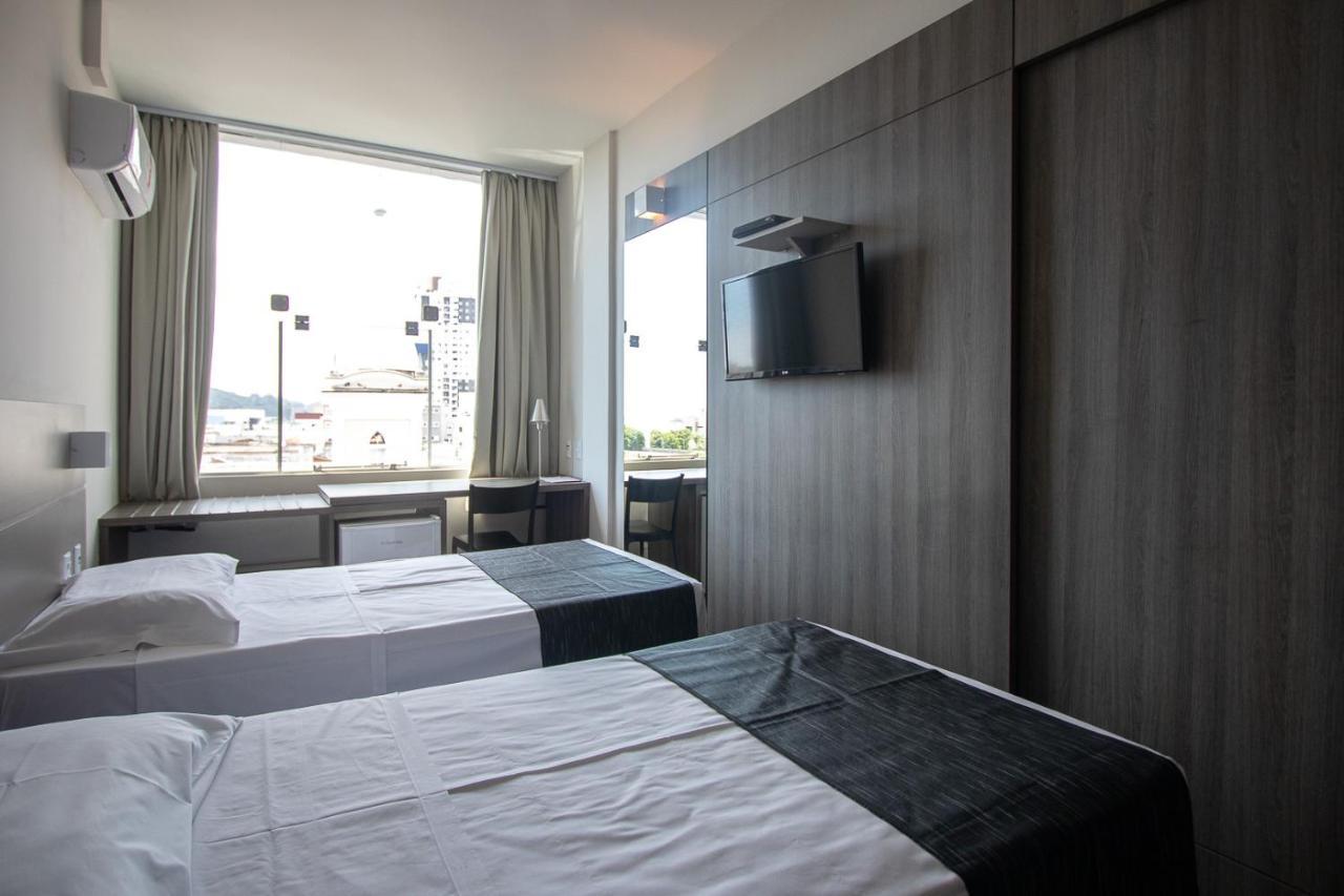 Hotel Valerim Itajai / Navegantes Luaran gambar