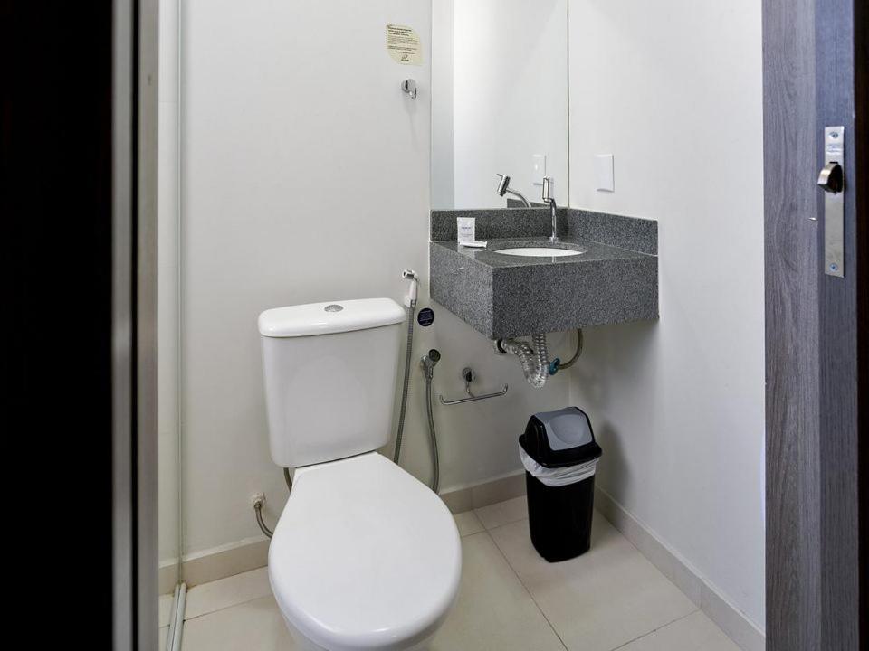 Hotel Valerim Itajai / Navegantes Luaran gambar