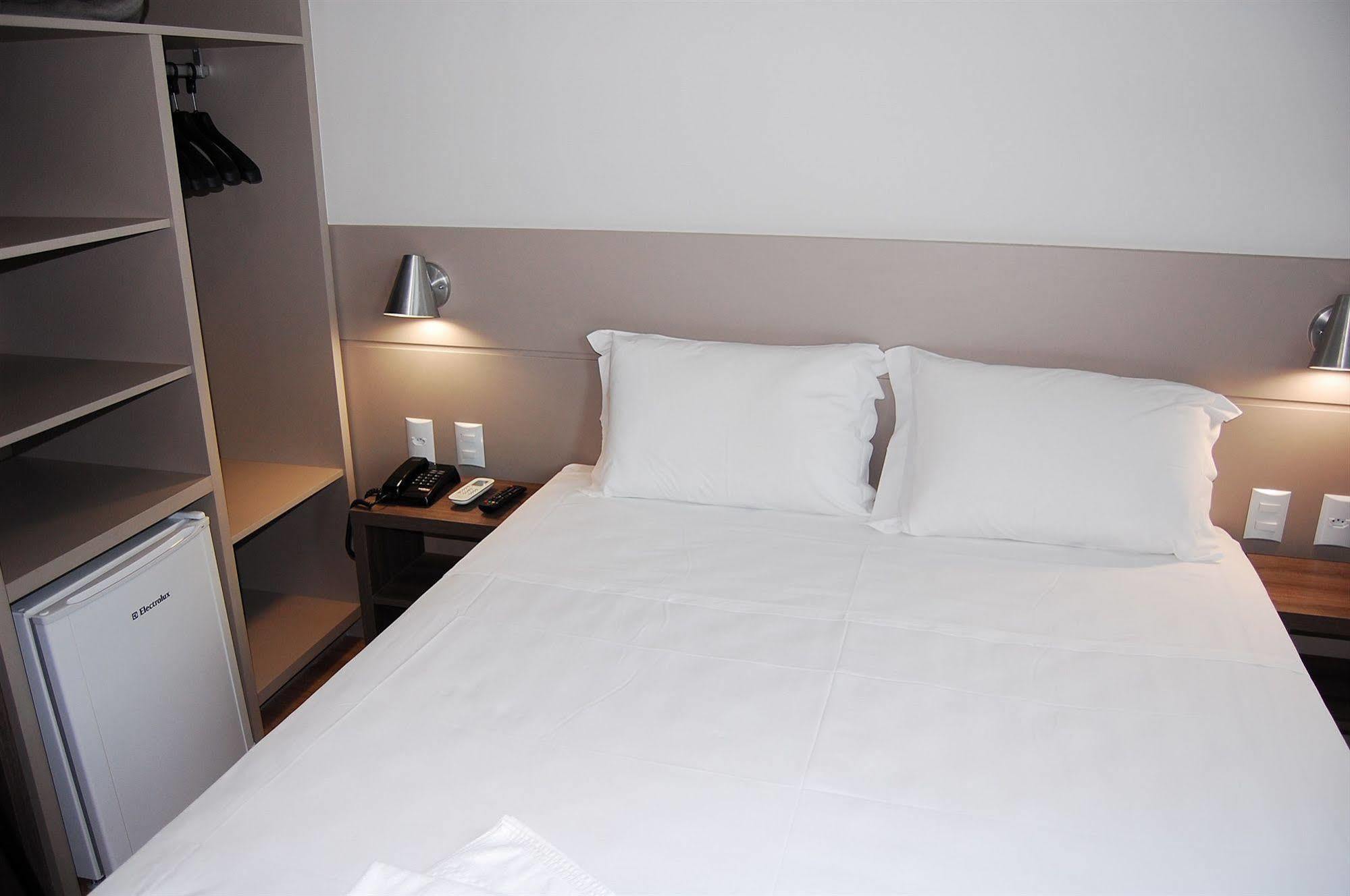 Hotel Valerim Itajai / Navegantes Luaran gambar