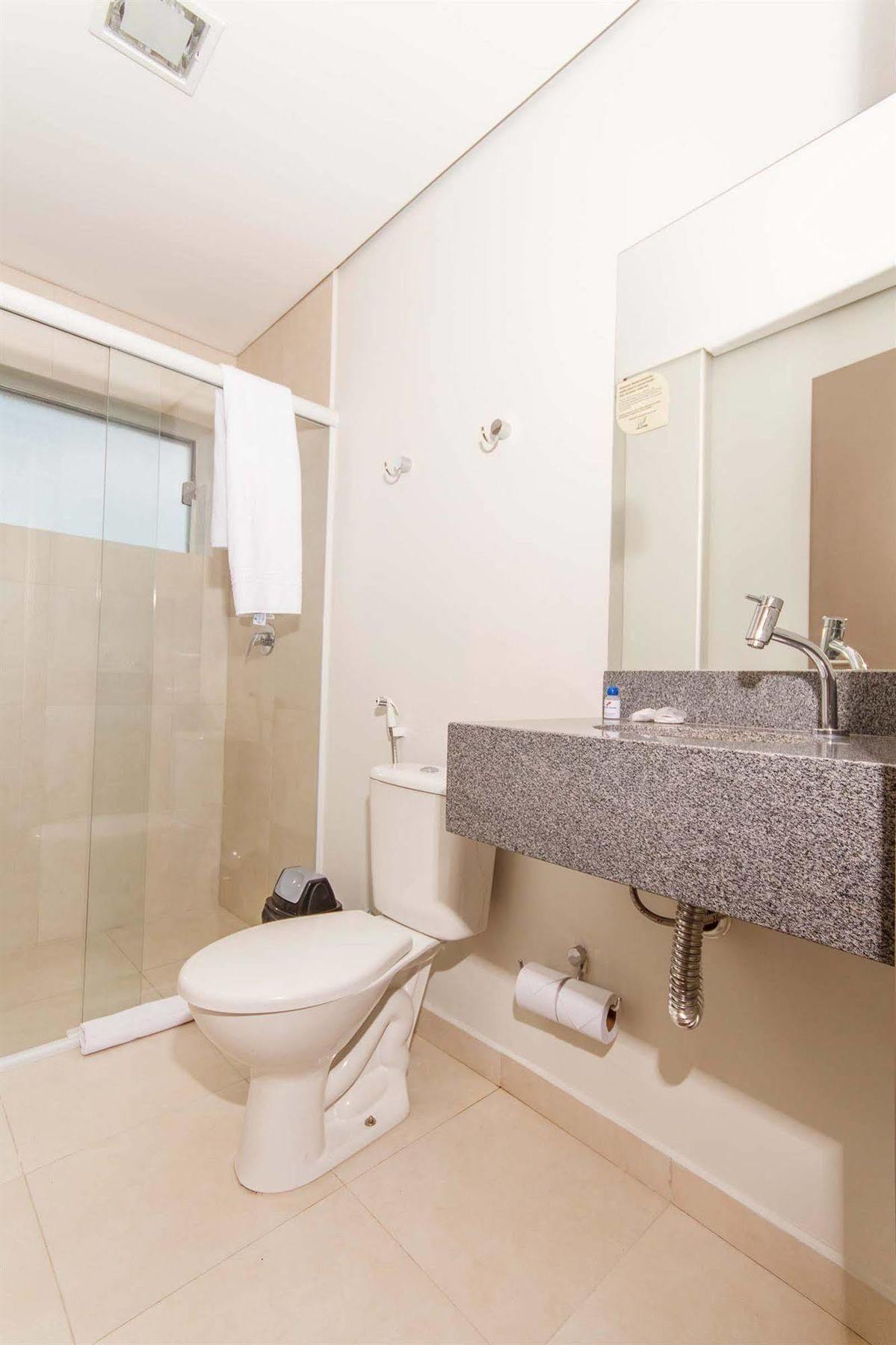 Hotel Valerim Itajai / Navegantes Luaran gambar