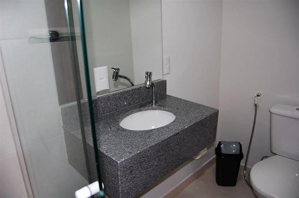 Hotel Valerim Itajai / Navegantes Luaran gambar