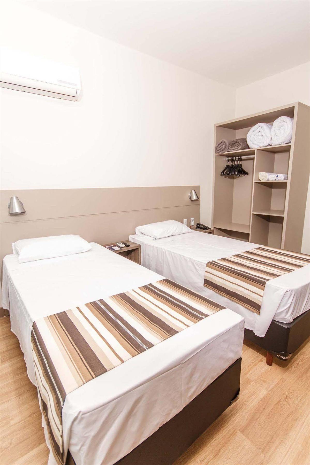 Hotel Valerim Itajai / Navegantes Luaran gambar