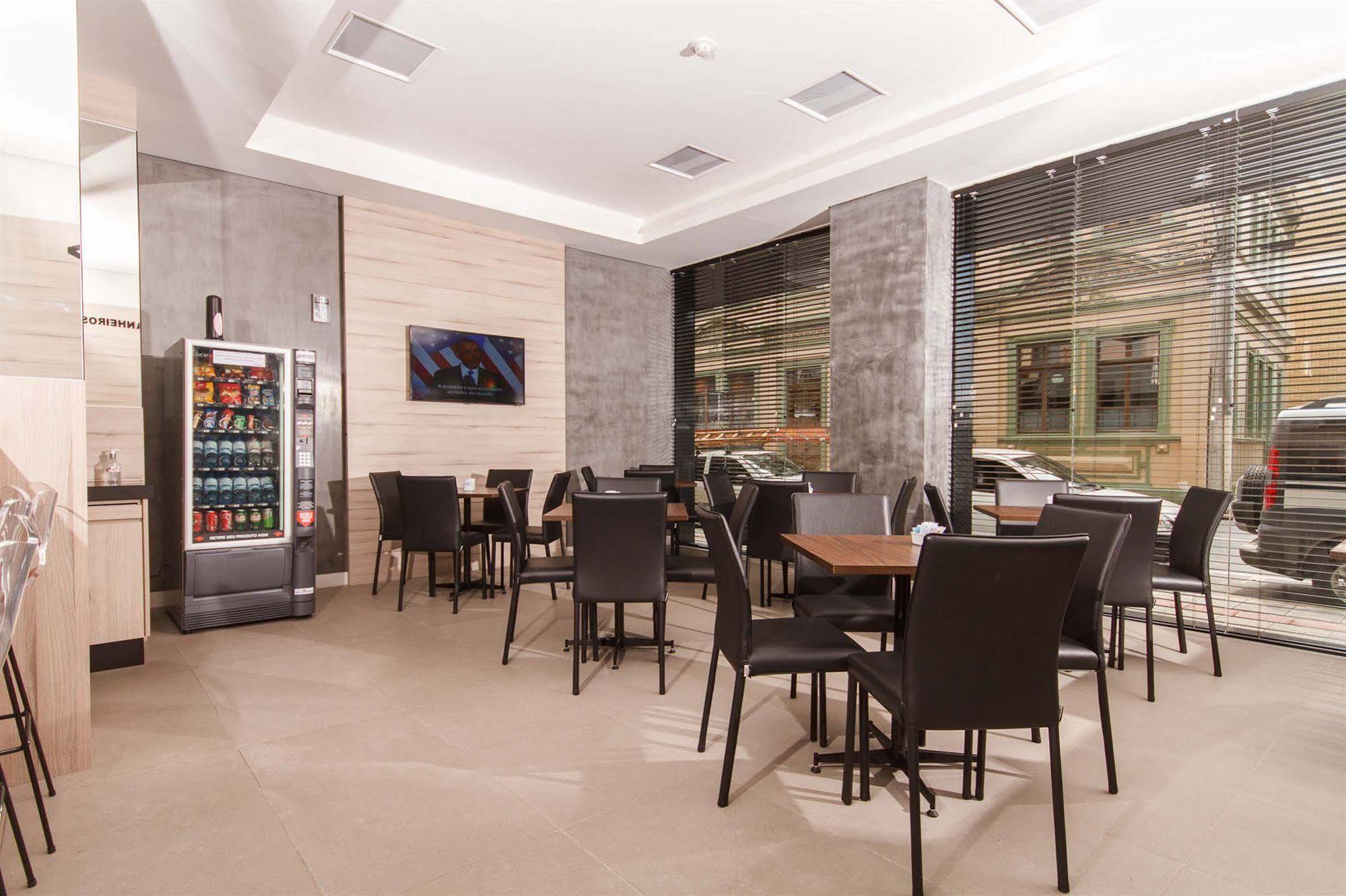 Hotel Valerim Itajai / Navegantes Luaran gambar