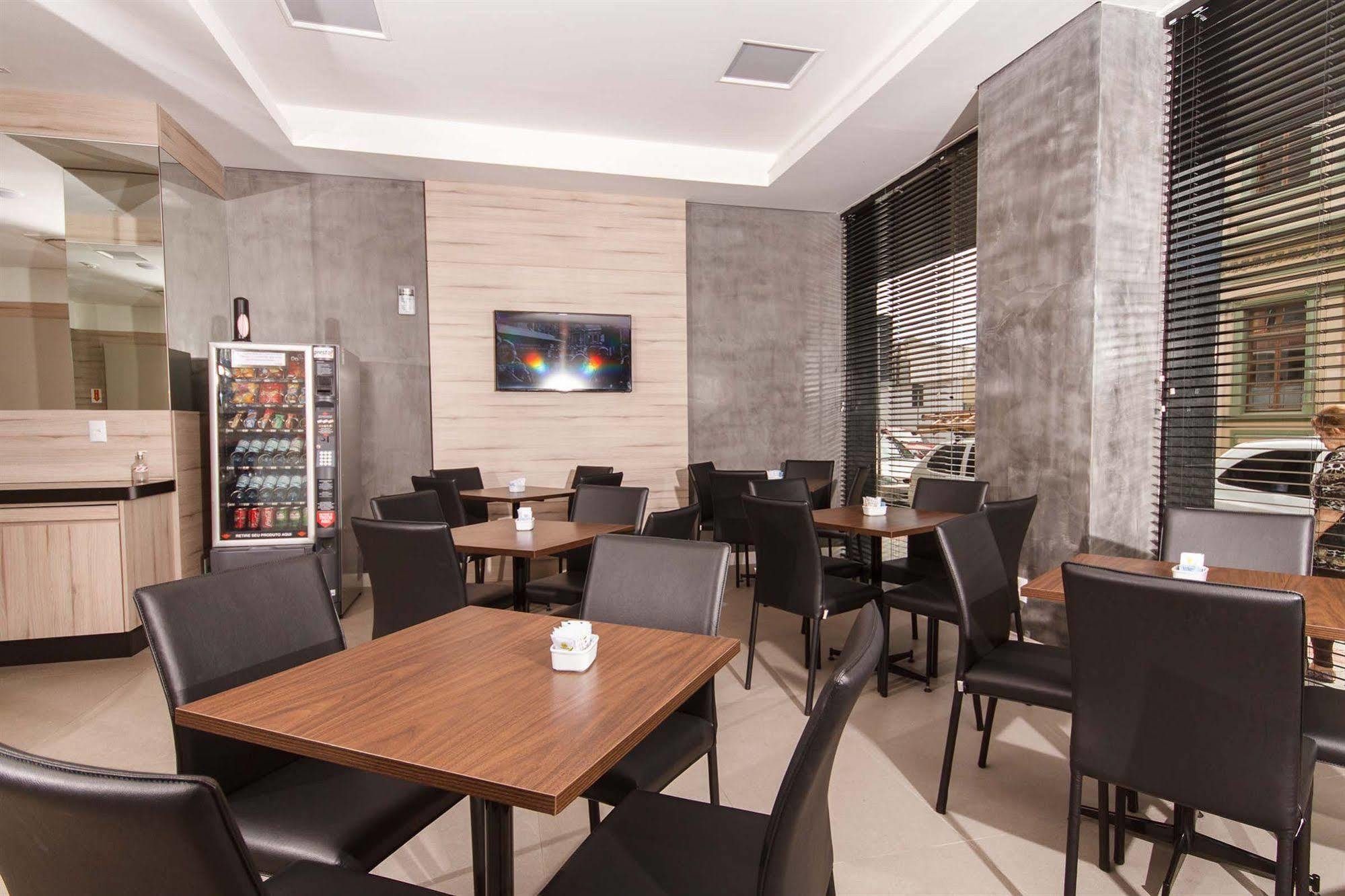 Hotel Valerim Itajai / Navegantes Luaran gambar