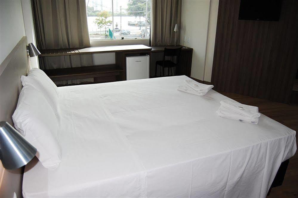 Hotel Valerim Itajai / Navegantes Luaran gambar